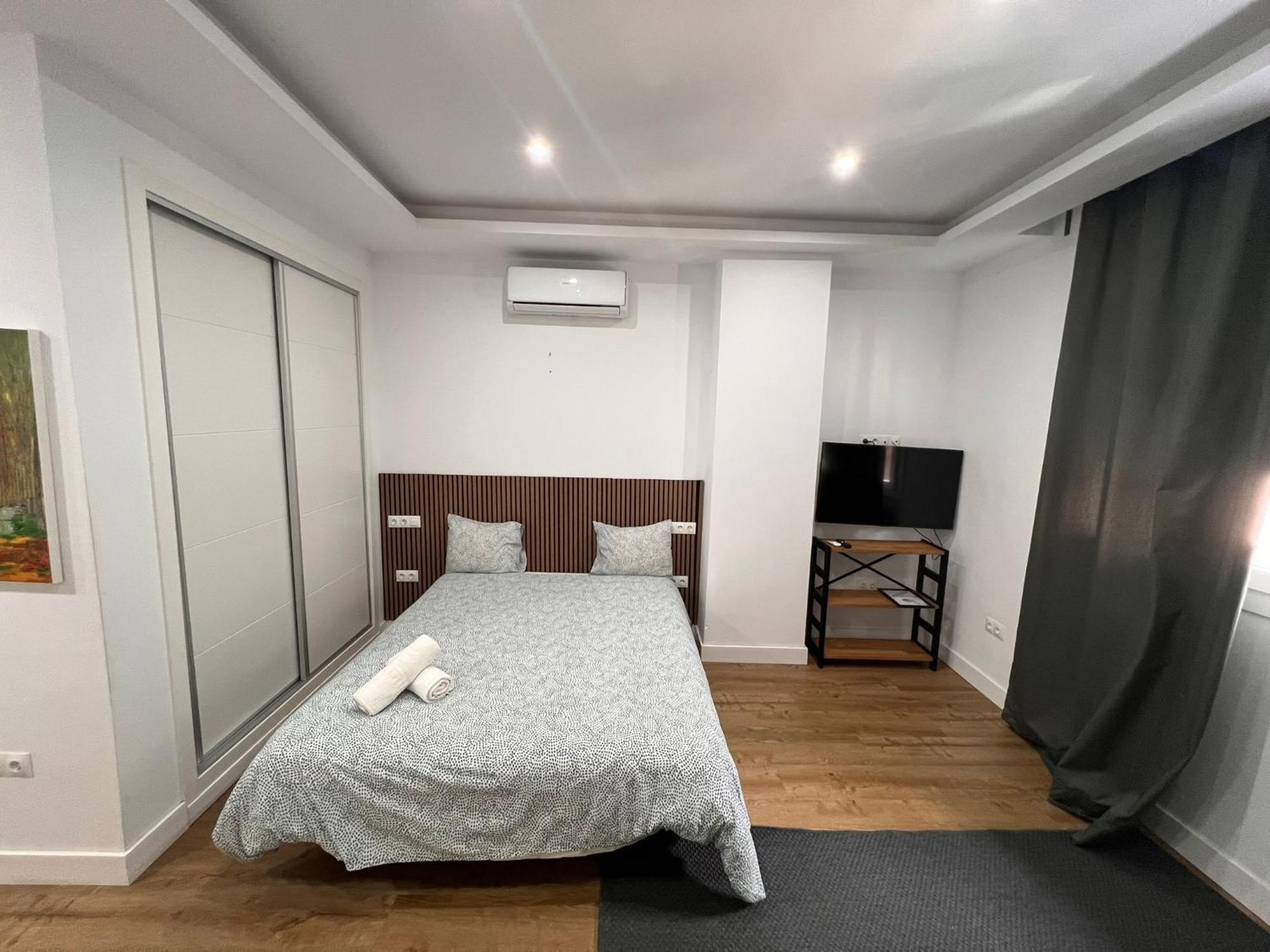 Boutique Living Soho Apartment มาลากา ภายนอก รูปภาพ